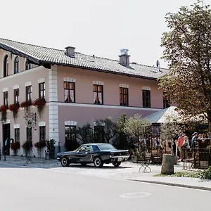 Hirzinger - Und Hotel